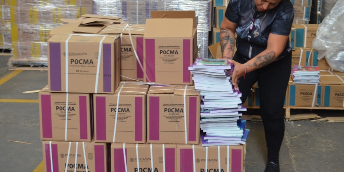 Inicia entrega de libros de texto gratuitos en cuatro municipios de Chihuahua, tras fallo de la Corte