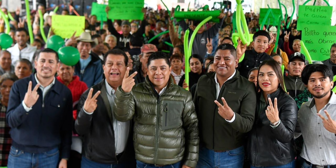 Al centro de la imagen el gobernador Ricardo Gallardo Cardona.