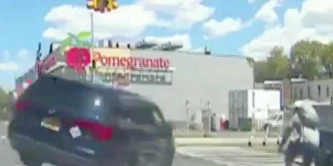 Ciclista español muere arrollado en Brooklyn.