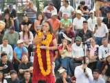 Beatriz Mojica Morga encabezó la Asamblea de Defensa de la Transformación en el Teatro Hundido de Chilpancingo.