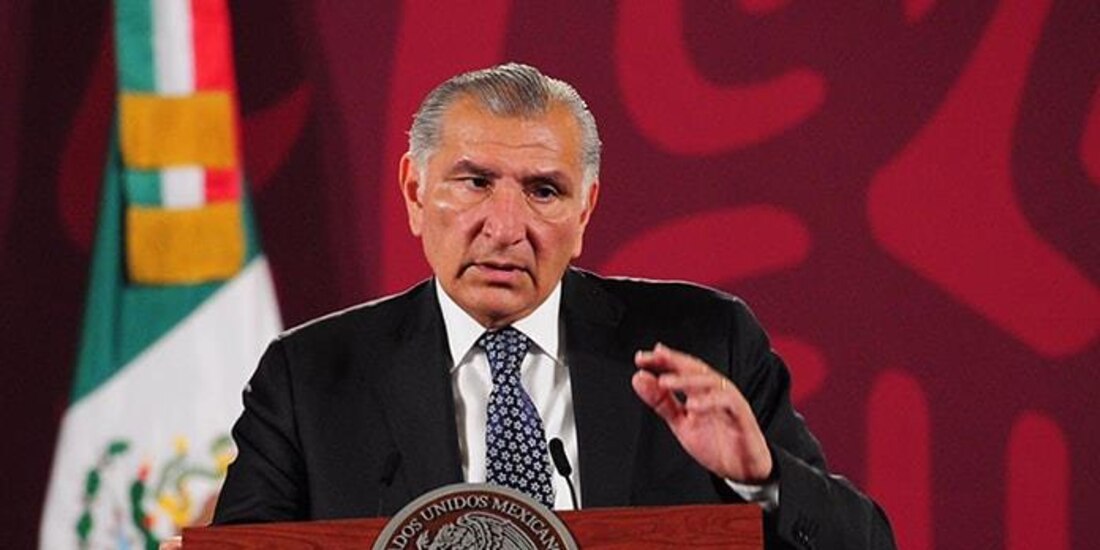 Adán Augusto López aseveró que se necesita comenzar con un proceso de reclutamiento, capacitación y organización de los policías.