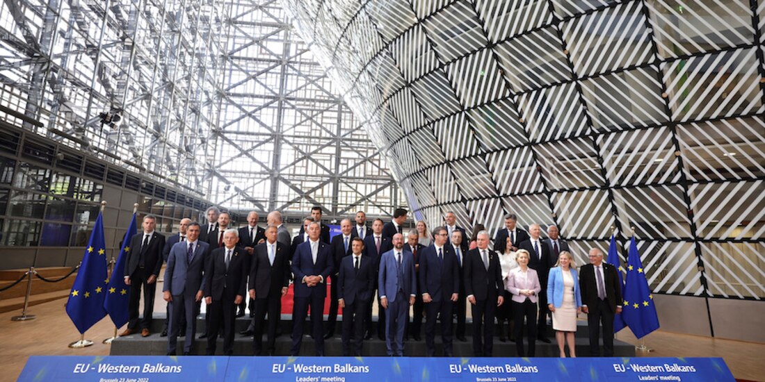 Líderes de la Unión Europea, durante la cumbre en Bruselas, ayer.