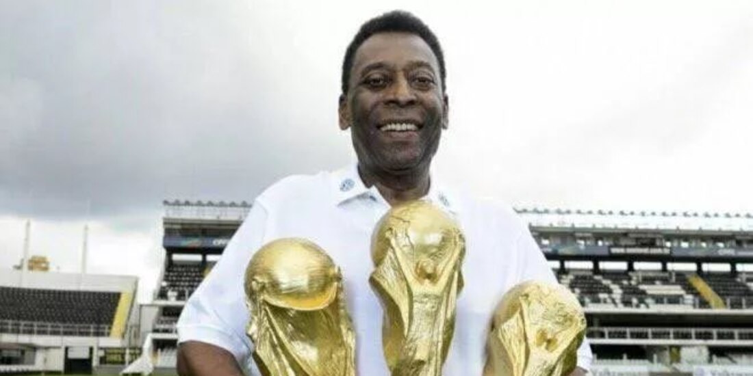 El futbol mundial está de luto; Pelé murió a sus 82 años.