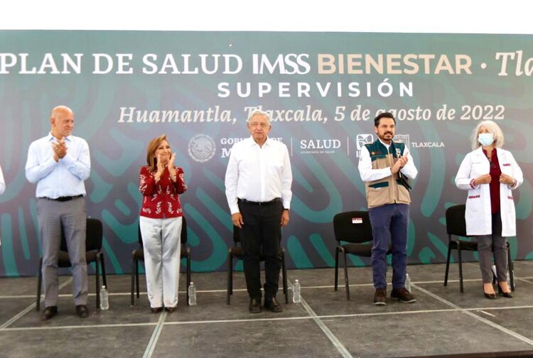 Juan Antonio Ferrer Aguilar, Lorena Cuéllar Cisneros, AMLO, Zoé Robledo y Gisela Lara Saldaña.