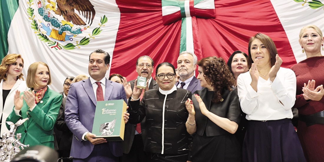 Laura Itzel Castillo, nueva presidenta del Senado; Sergio Gutiérrez Luna, presidente de San Lázaro, y la secretaria de Gobernación, Rosa Icela Rodríguez, ayer, en el Congreso.
