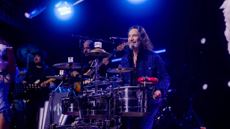 El cantante se encuentra bien de salud