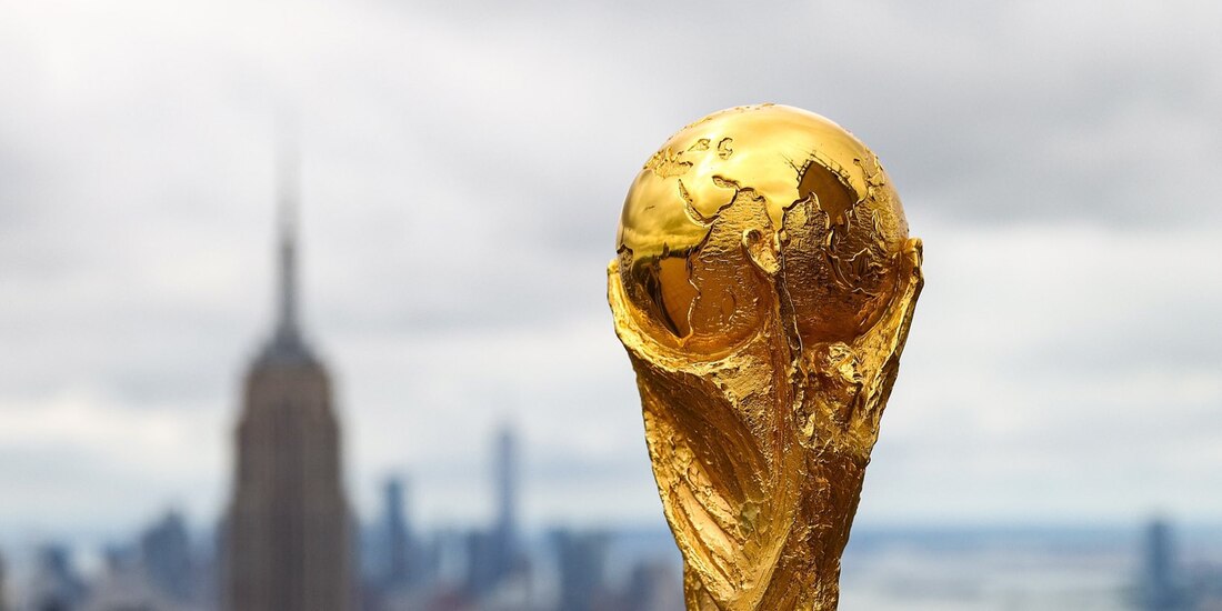 El trofeo de la Copa FIFA que se lo otorgará al campeón de Qatar 2022