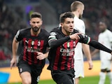 Brahim Díaz, del AC Milan celebra después de marcar el primer gol de su equipo durante el partido de ida de los octavos de final de la Champions entre el AC Milan y el Tottenham Hotspur en el estadio San Siro de Milán, Italia, el martes 14 de febrero de 2023.
