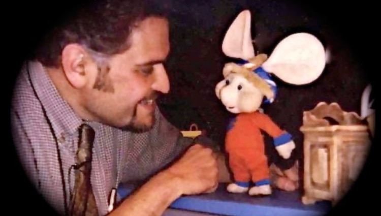 Buscan donadores de sangre para el actor de voz de Topo Gigio en México