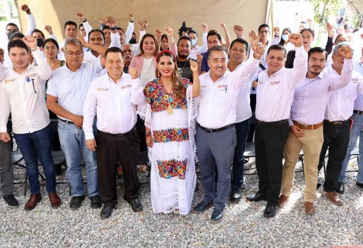 La gobernadora Evelyn Salgado Pineda, inauguró el Laboratorio de Servicios Técnicos del Instituto Guerrerense de Infraestructura Física Educativa (IGIFE).
