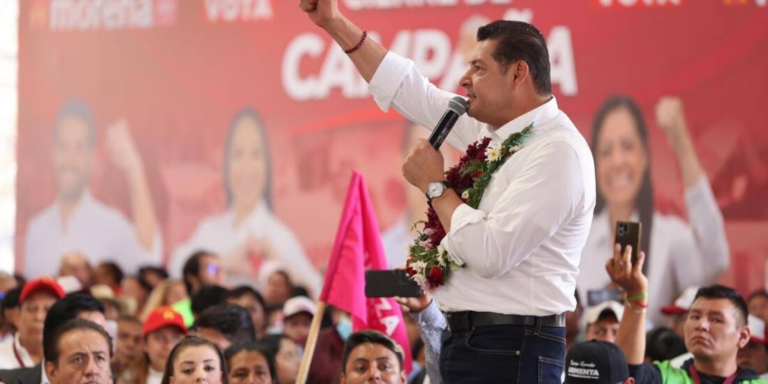 Las mujeres en Atlixco impulsan la transformación, asegura Alejandro Armenta.