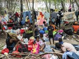 Campamento de caribeños en Del Río, en espera de asilo en EU.