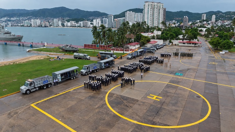 La Marina prepara a más de 3 mil elementos para atender emergencias por el huracán Trudy.