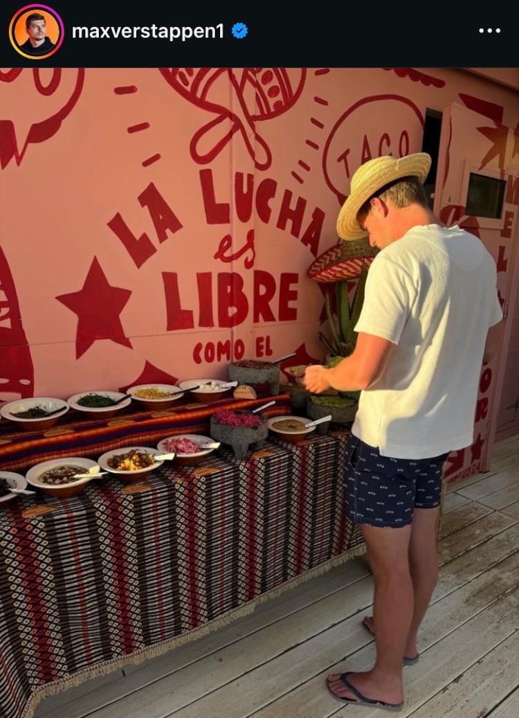 Max Verstappen presume sus vacaciones comiendo tacos