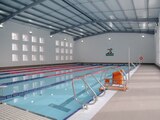 Alberca de las instalaciones deportivas recién inauguradas.