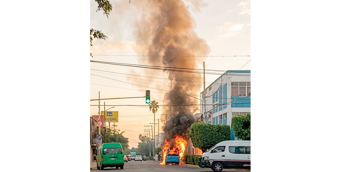 Camioneta incendiada en Cuautla, el pasado lunes