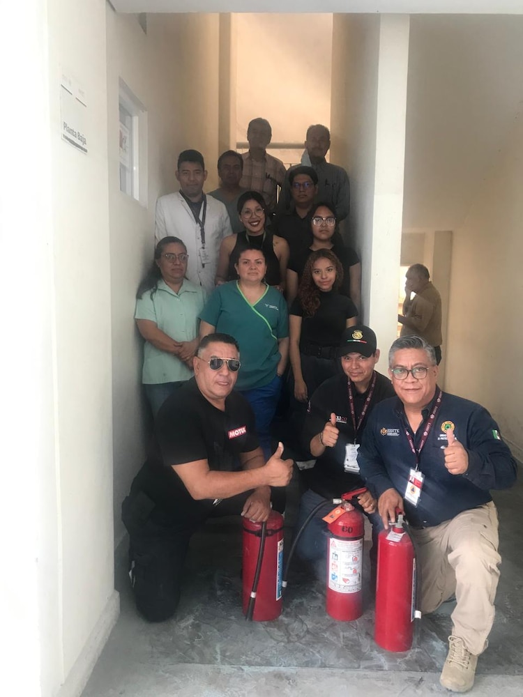 Equipos de emergencias del ISSSTE, esenciales para la atención médica inmediata y profesional.