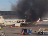 Un avión de American Airlines sufrió un incendio poco después de aterrizar en el Aeropuerto Internacional de Denver, lo que obligó a los pasajeros a evacuar rápidamente.