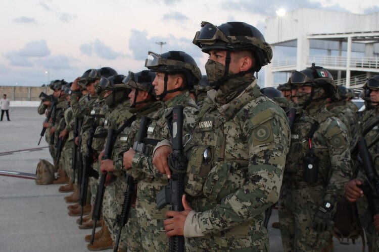 La llegada de los elementos de Marina a Quintana Roo tiene como objetivo reforzar los operativos de prevención y disuadir los hechos delictivos en la entidad.