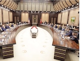 Miembros de la OTAN en el Foro de la Industria de Defensa, celebrado paralelamente a la Cumbre de líderes del Atlántico Norte en Ankara, ayer.