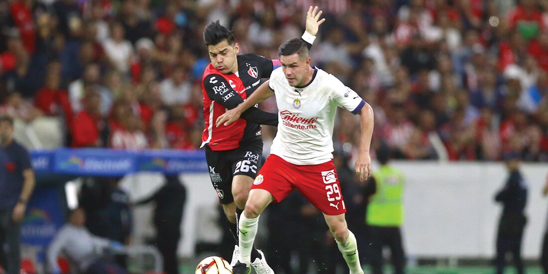 Chivas y Atlas igualaron 3-3 en la Fecha 13.