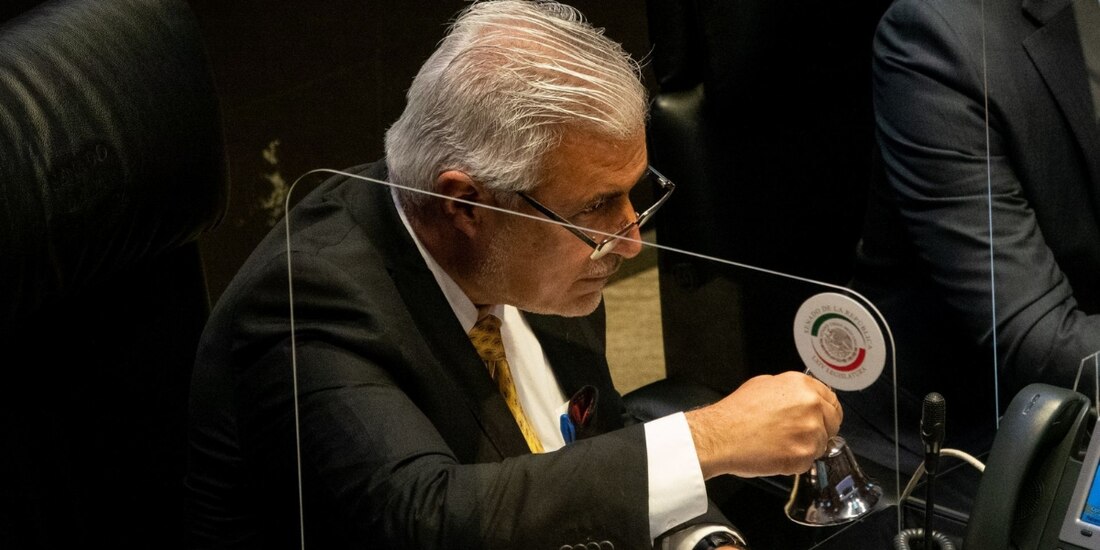 José Narro, senador de Morena.