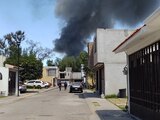 Incendio que se registra este miércoles en Tultepec.