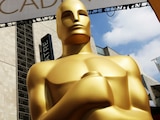 Estatua del Oscar frente al Dolby Theatre, en febrero de 2015