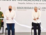 De izq. a der.: Enrique Alfaro, gobernador de Jalisco; el Presidente López Obrador; Rosa Icela Rodríguez, secretaria de Seguridad, y Beatriz Miramontes, presidenta municipal de Tequila, ayer.