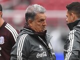 Gerardo Martino le tiene cerradas las puertas al "Chicharito" del Tricolor.