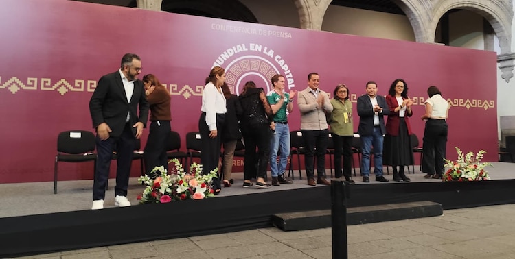 Alcaldes de la 4T cierran filas con Brugada y Sheinbaum rumbo al Mundial 2026