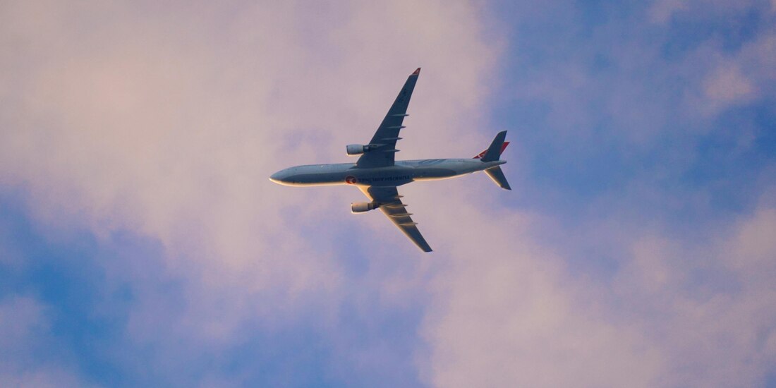 Revoca EU aprobación de 13 vuelos de México