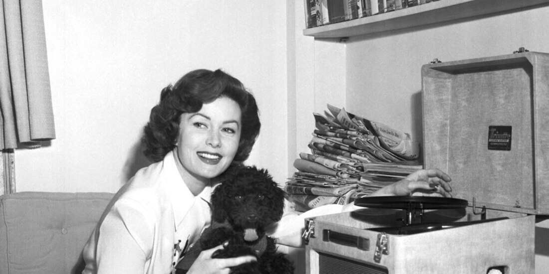 Rhonda Fleming en 1955