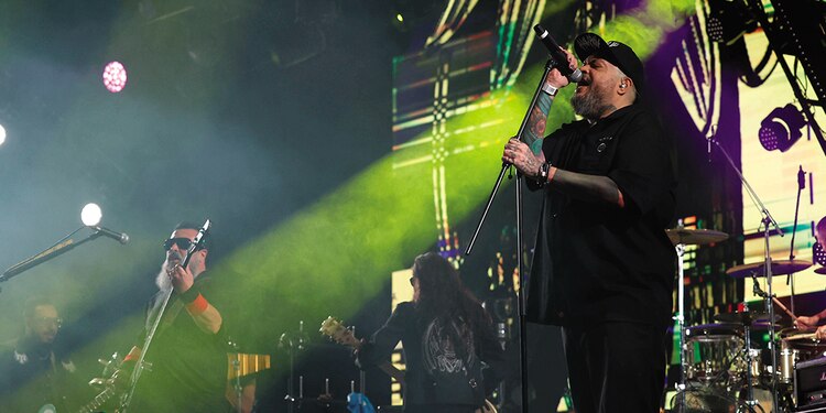 La banda Molotov celebró sus 30 años el 30 de octubre con un concierto en el Palacio de los Deportes