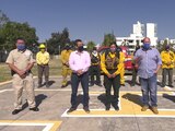 Enrique Alfaro con elementos de PC durante un videomensaje, en Jalisco.