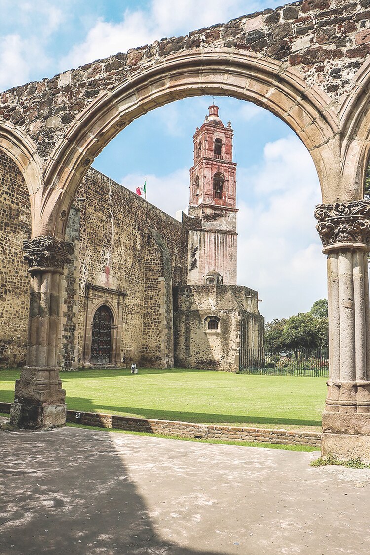 Torre capilla Abierta en Tlalmanalco, Estado de México.