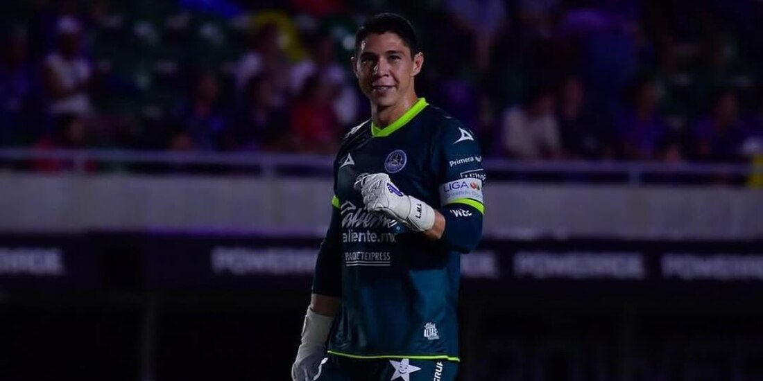 Hugo González llegaría a los Pumas