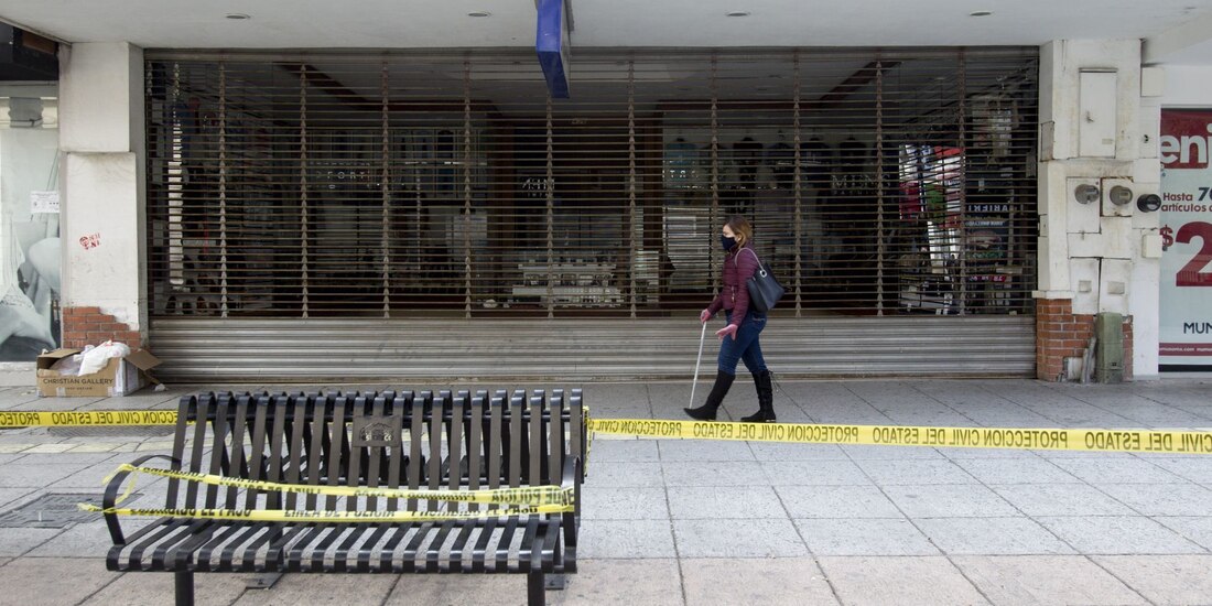 Durante los fines de semana de diciembre en Nuevo León quedó prohibido la apertura de negocios y comercios de todo tipo de giros.