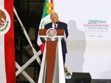 Andrés Manuel López Obrador, Presidente de México, encabeza la conmemoración por los 200 años de la Consumación de la Independencia en el Zócalo.
FOTO: MOISÉS PABLO/CUARTOSCURO.COM