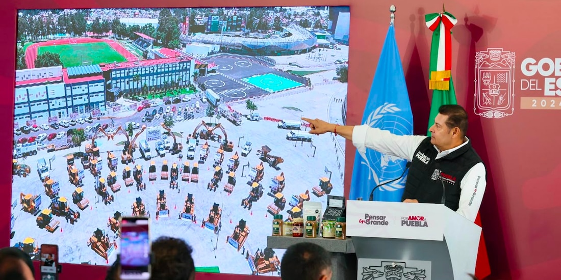 El gobernador de Puebla, Alejandro Armenta.