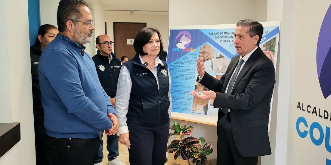 El alcalde Giovani Gutiérrez Aguilar reinauguró las oficinas rehabilitadas en Coyoacán.