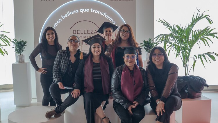 Las egresadas dejarán un legado para las futuras generaciones.