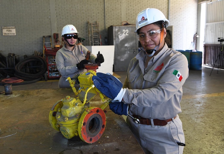 La implementación de nuevas herramientas tecnológicas permite a Pemex identificar y prevenir riesgos en materia de derechos humanos.