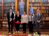 La mesa de trabajo institucional y la revisión de compromisos en materia de derechos humanos fueron encabezadas por la titular de la Secretaría de Gobernación (SEGOB), Rosa Icela Rodríguez.