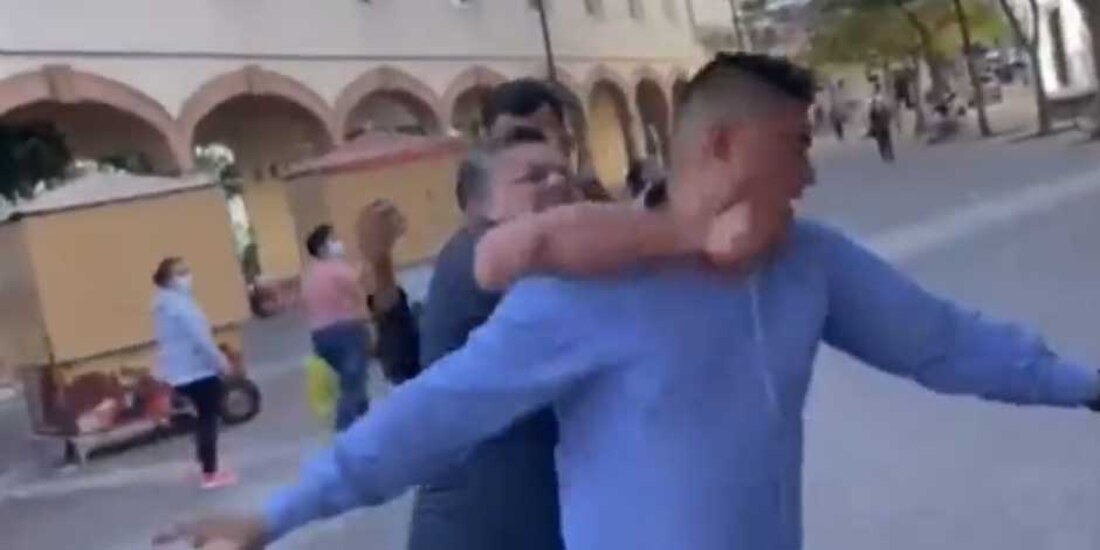 Explicación para votar en revocación de mandato termina en riña