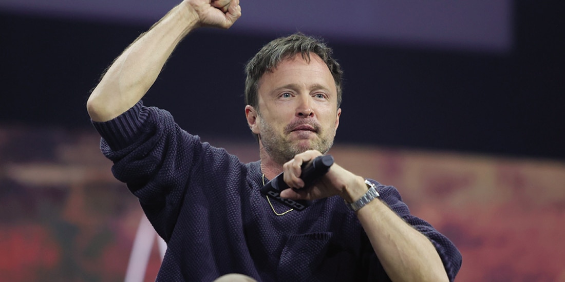 EL ACTOR Aaron Paul, de Breaking Bad,
fue uno de los más esperados ayer