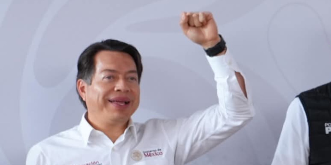 Mario Delgado inicia entrega de 44 mil 559 tarjetas de la Beca Universal Rita Cetina en Puebla.