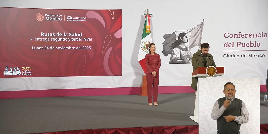 Alejandro Svarch, titular del IMSS Bienestar, este lunes en Palacio Nacional.