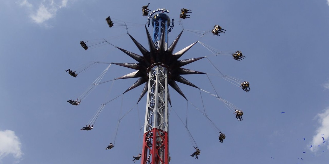Atracción en un parque de diversiones al sur de la Ciudad de México