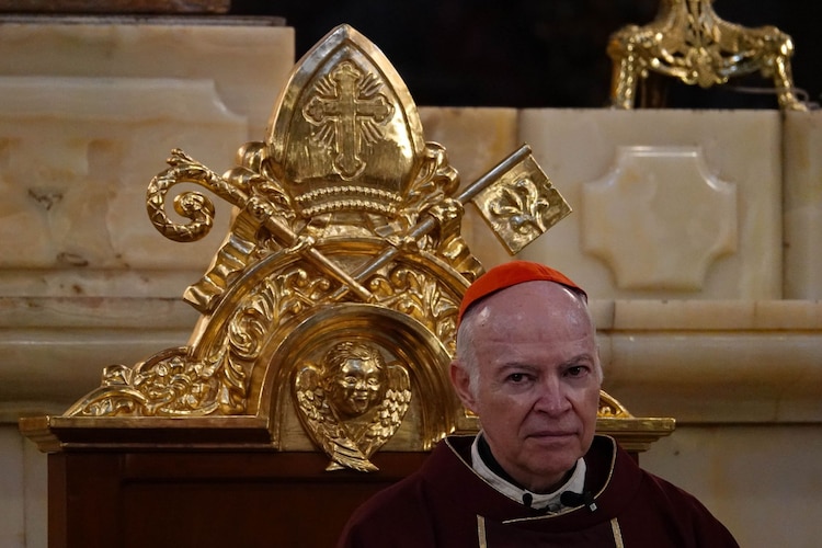 El Arzobispo Primado de México, Cardenal Carlos Aguiar Retes